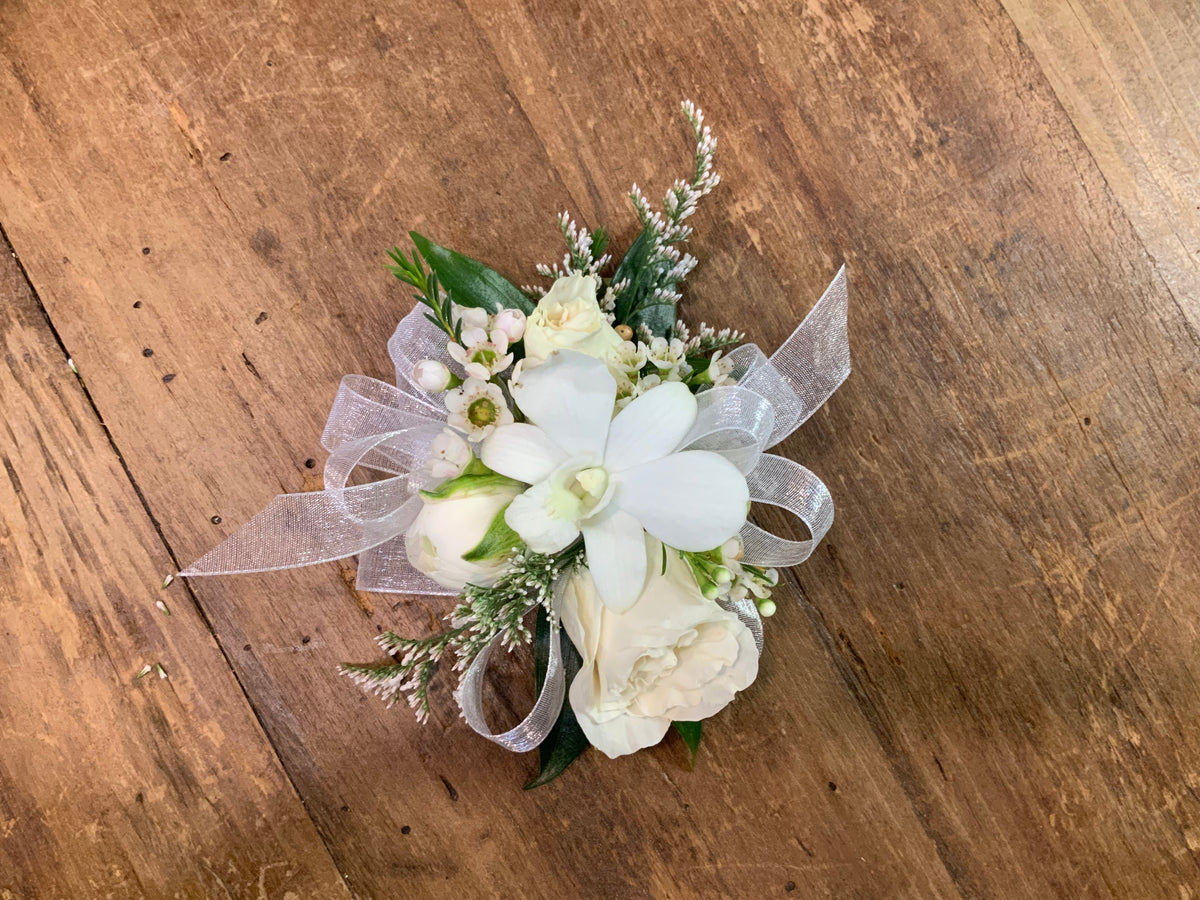 Wristlet Corsage White and Blue – Floral Petals of Westchester