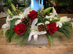 Christmas Classic - with pine cones in wooden box